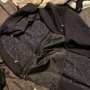 - Lululemon long convertible vest